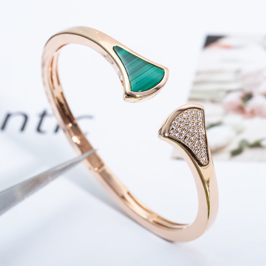 BVLGARI DREAM BRACELET OPEN MALACHITE PINK GOLD