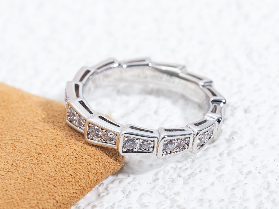 BVLGARI SERPENTI RING SILVER DIAMOND PAVED 3MM
