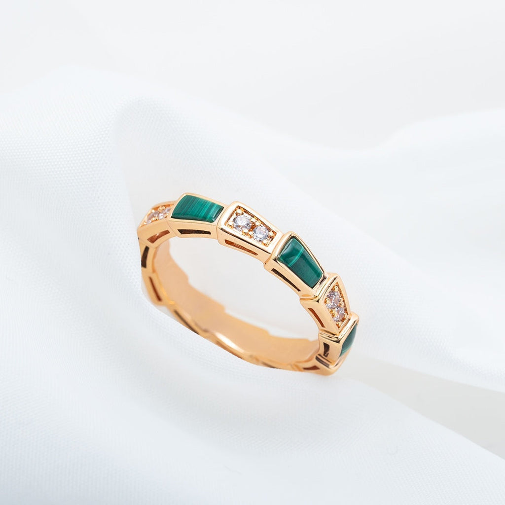 BVLGARI SERPENTI RING PINK GOLD MALACHITE DIAMOND 3MM