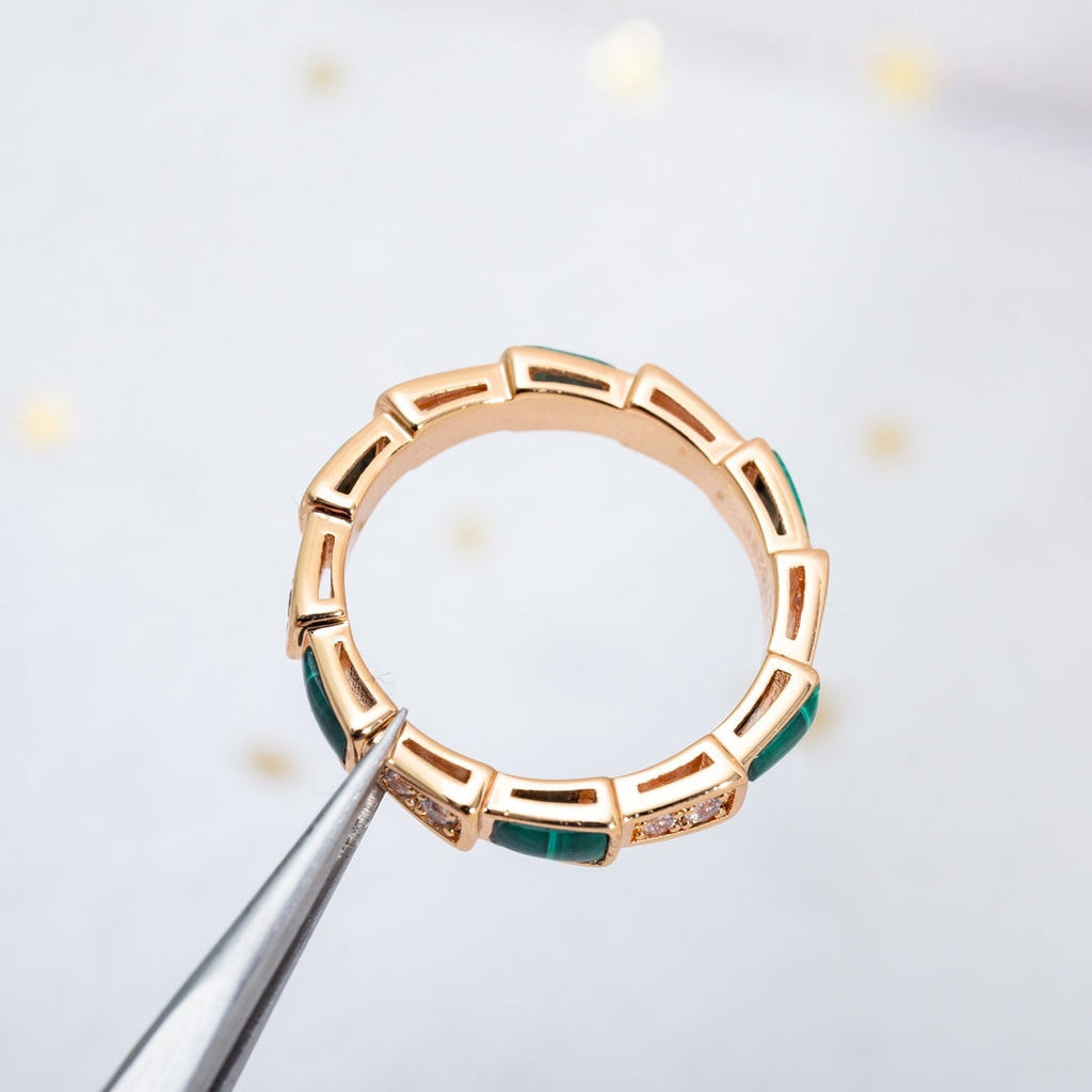 BVLGARI SERPENTI RING PINK GOLD MALACHITE DIAMOND 3MM