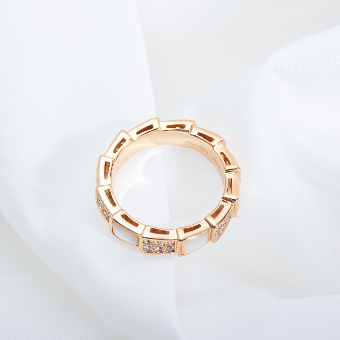 BVLGARI SERPENTI RING PINK GOLD MOP DIAMOND PAVED 4MM