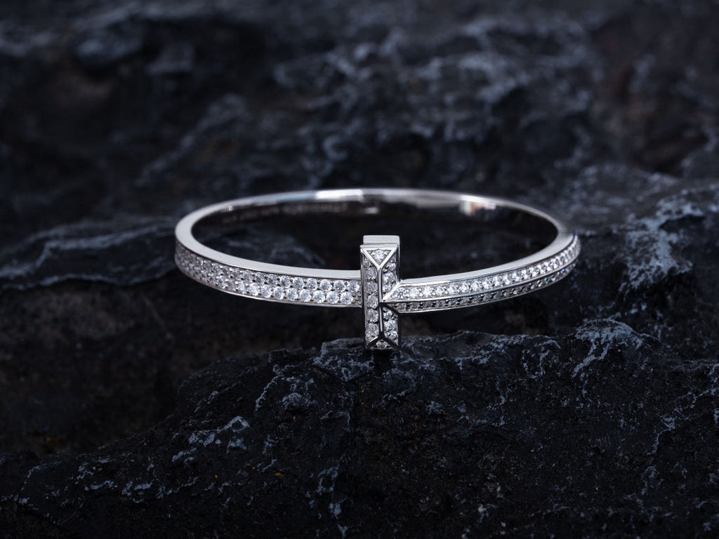 TIFFANY WIDE DIAMONDS HINGED BANGLE SILVER