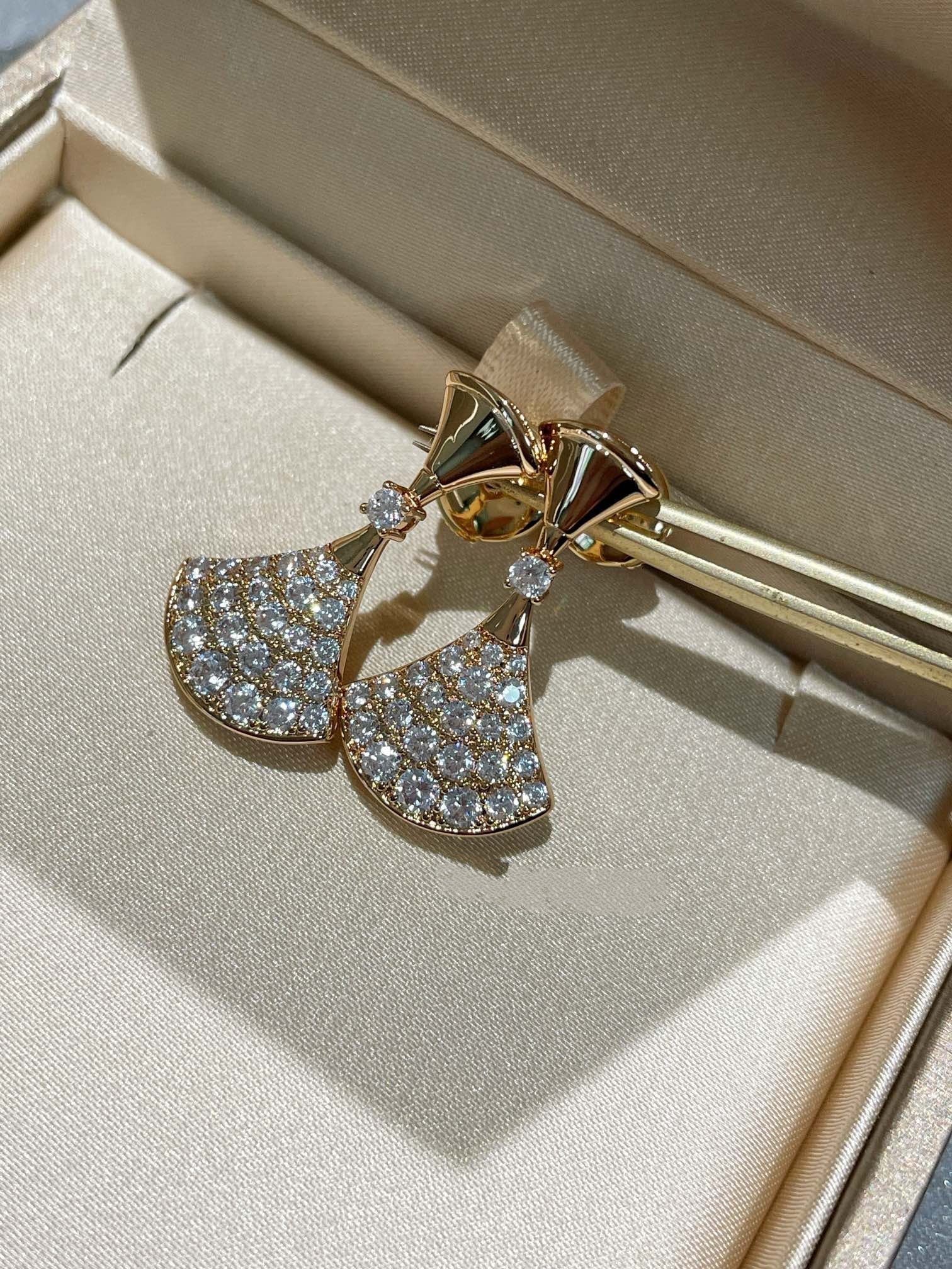 BVLGARI DREAM EARRINGS DIAMOND