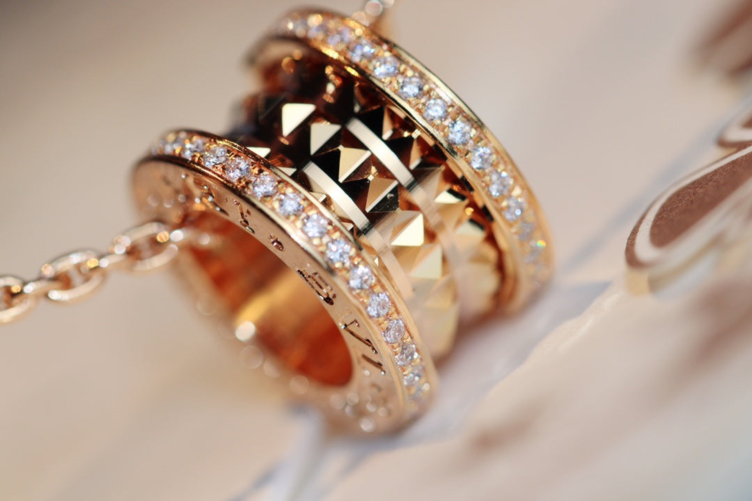 BVLGARI ZERO 1 ROCK PEDANT PINK GOLD NECKLACE