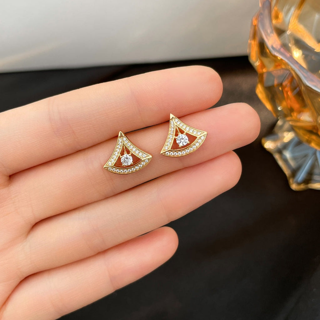 BVLGARI DREAM MINI DIAMOND STUD EARRINGS