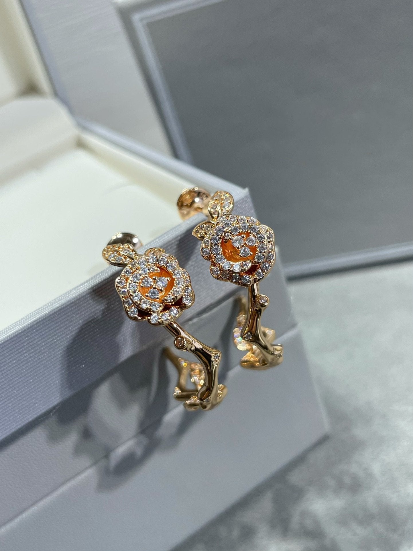 DIOR ROSE BAGATELLE DIAMOND EARRINGS