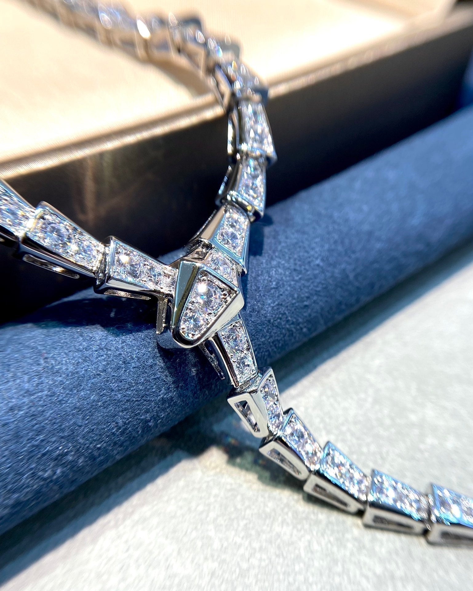 BVLGARI SERPENT DIAMOND PAVED SLIM SILVER NECKLACE