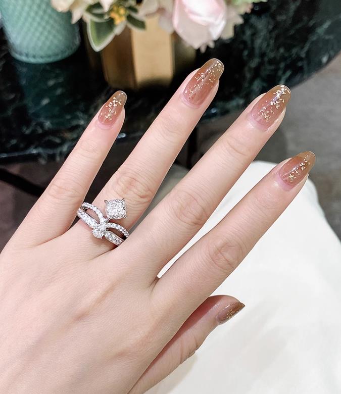CHAUMET JOSEPHINE DIAMOND SILVER RING