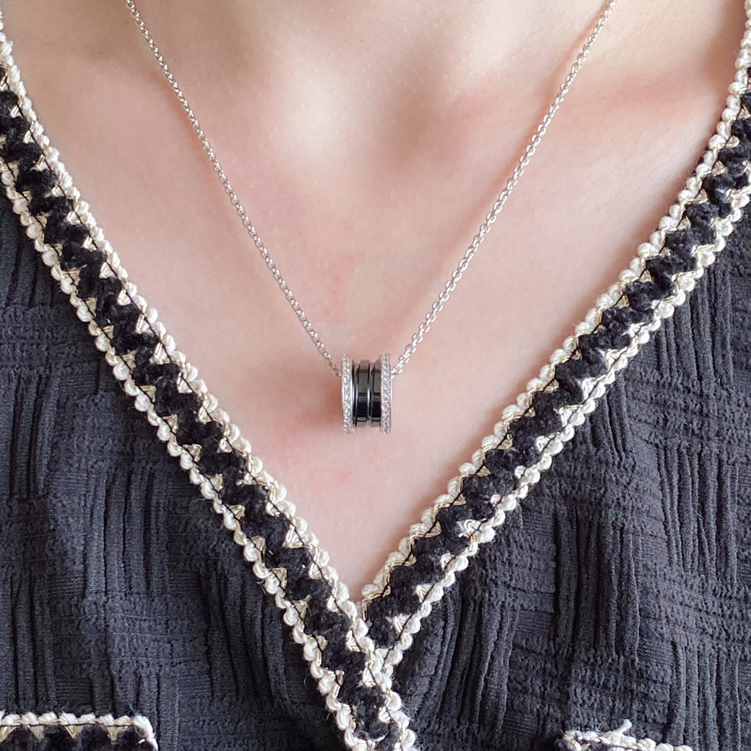 BVLGARI ZERO 1 DIAMOND CERAMIC NECKLACE