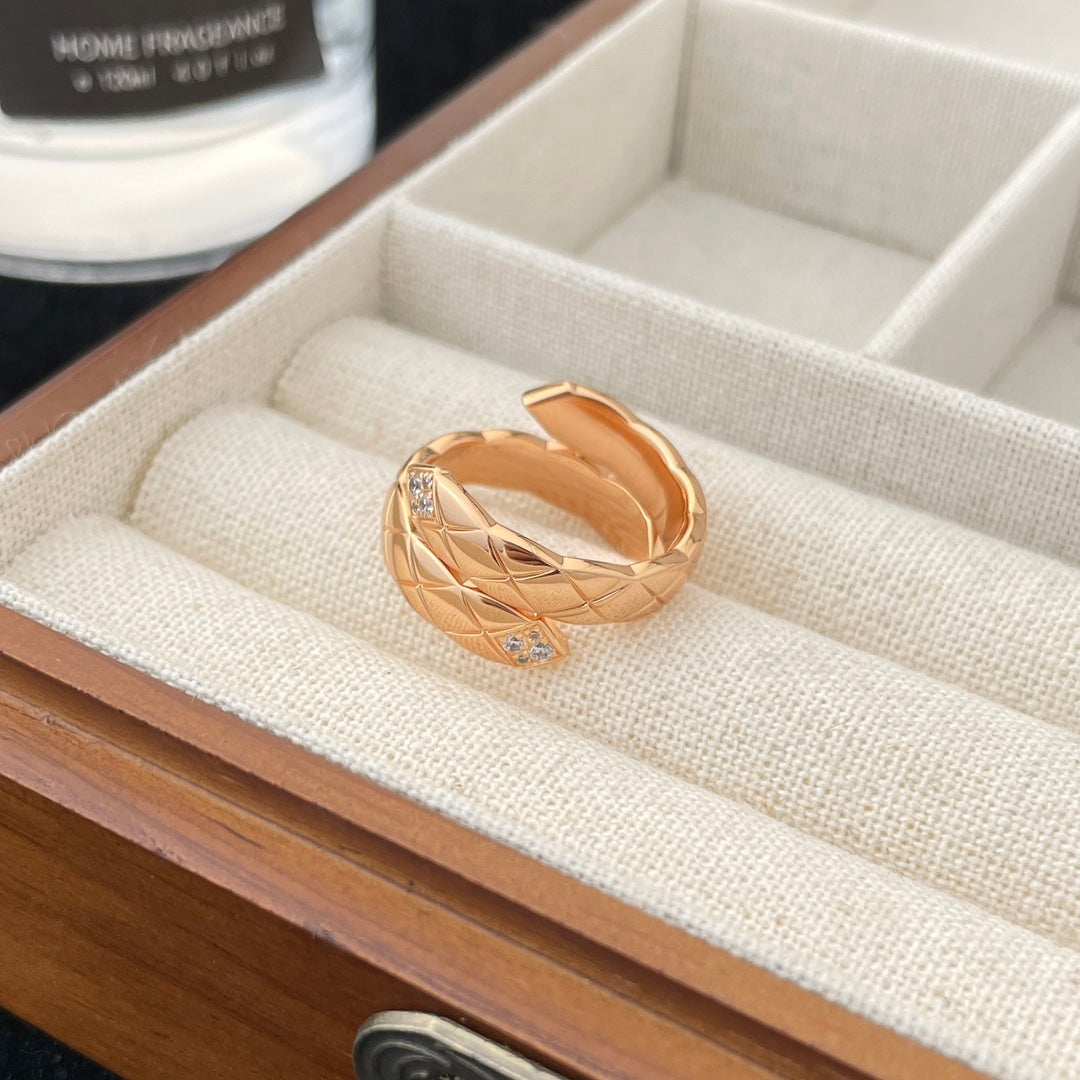 Chanel Crush Toi Et Moi Medium Ring