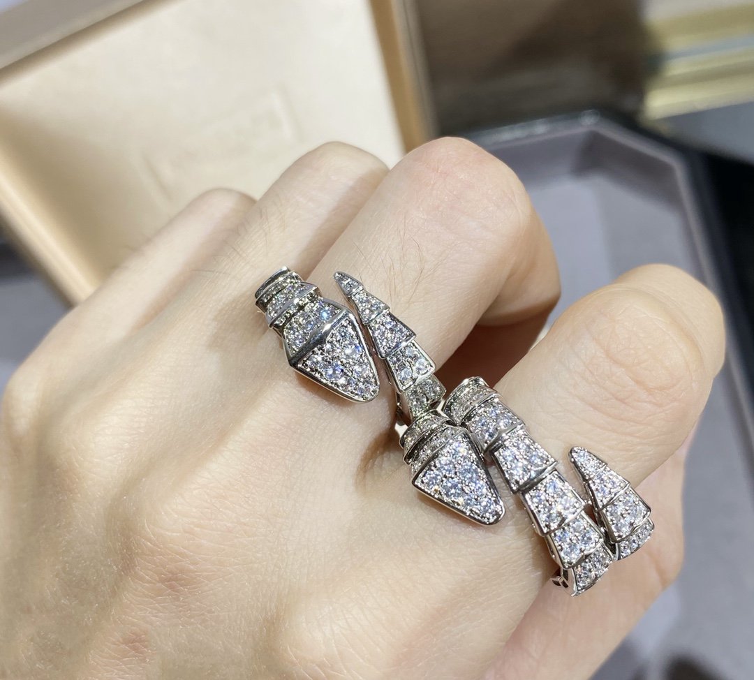 BVLGARI SERPENTI LARGE RING SILVER DIAMOND PAVED