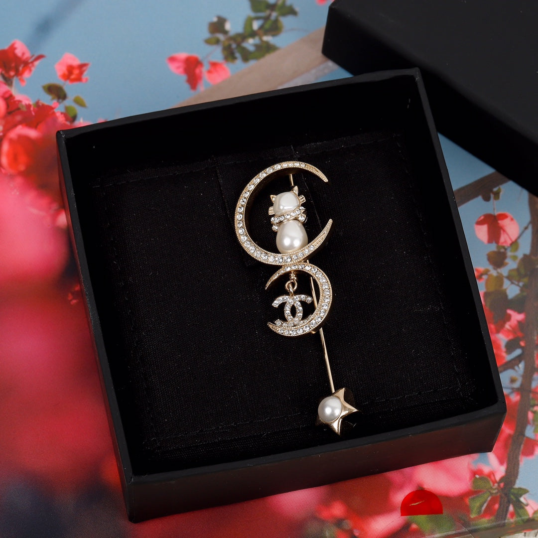 Chanel Brooch 158133
