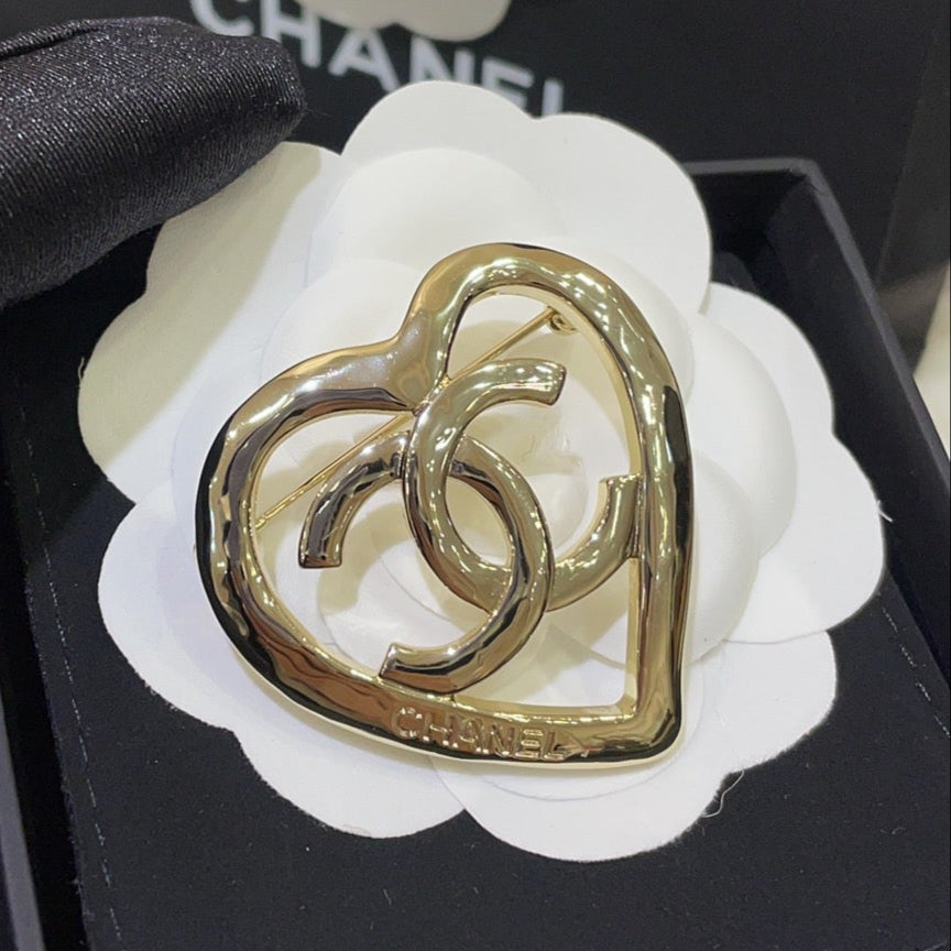 Chanel Brooch Gold 159549
