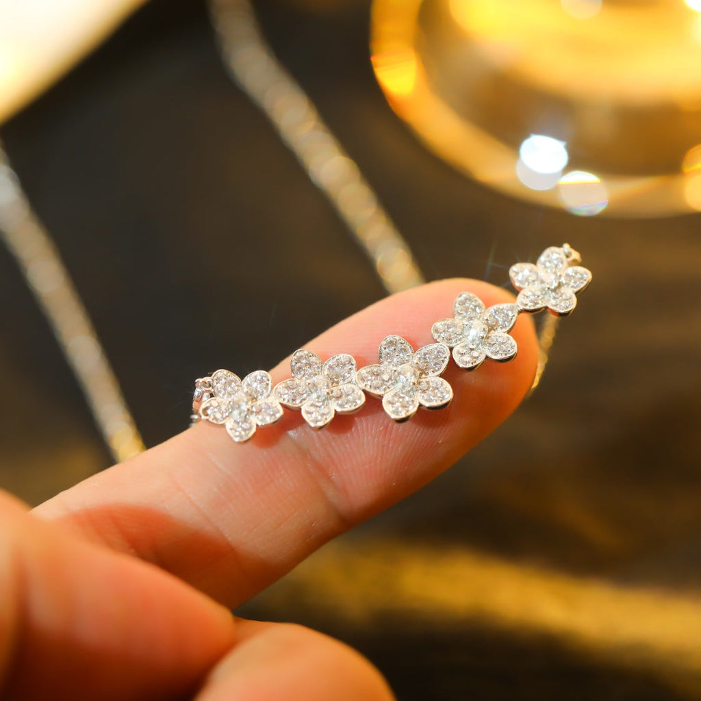TIFFANY wild flower diamond line pendant