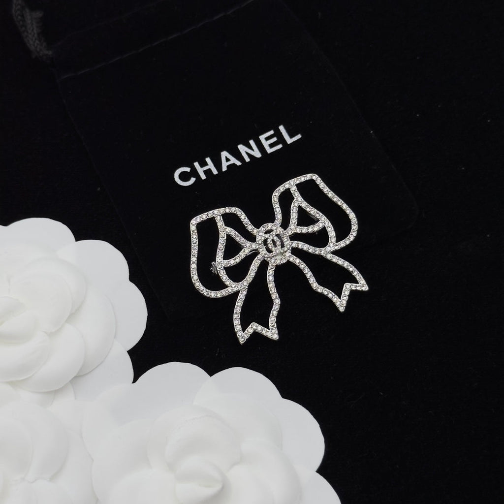 Chanel Brooch Silver 173222