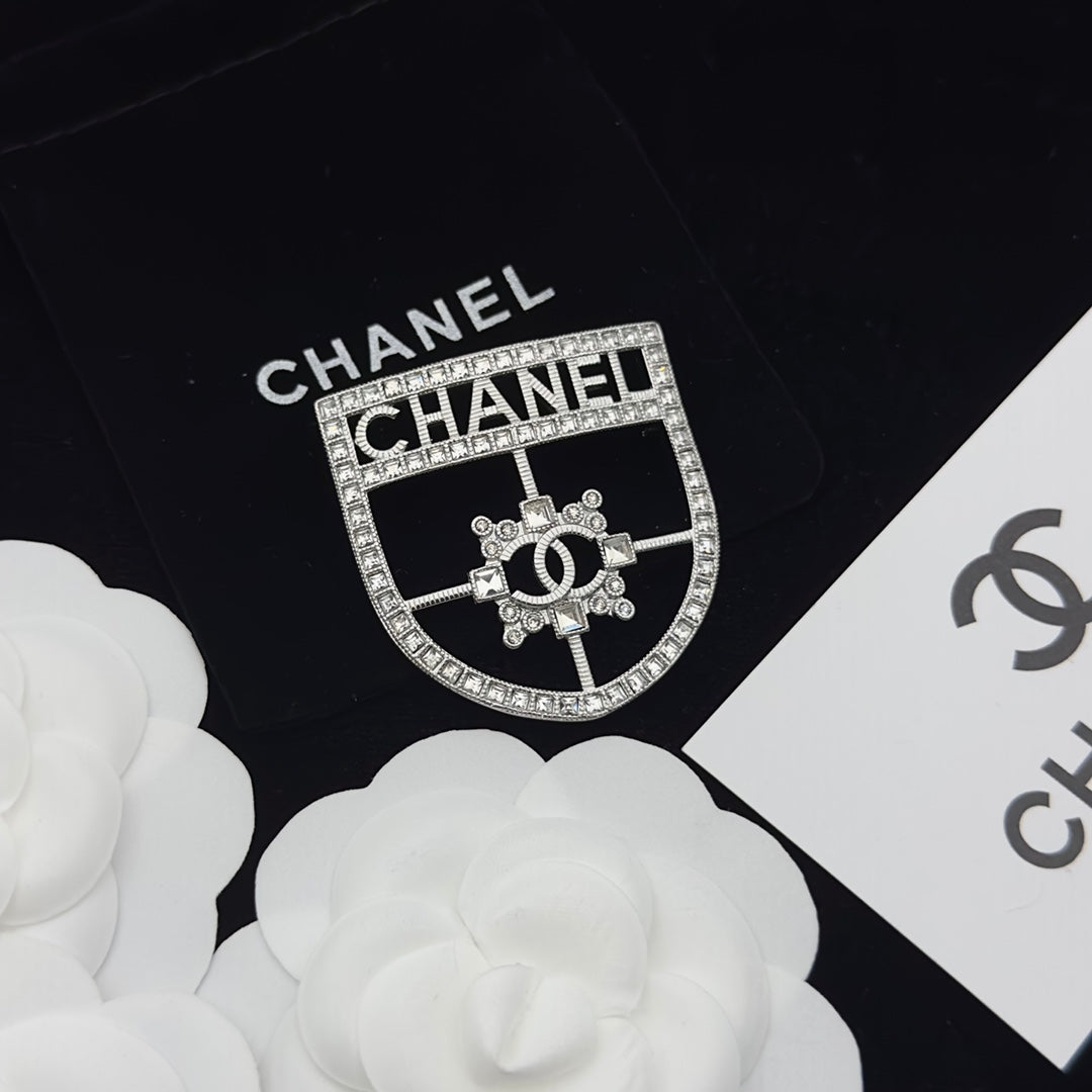 Chanel Brooch Silver 173335