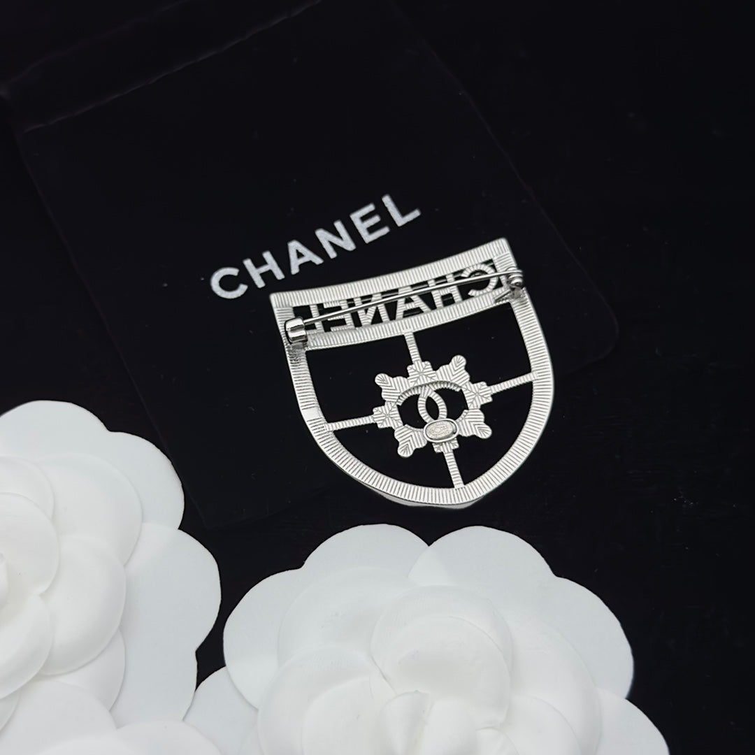 Chanel Brooch Silver 173335