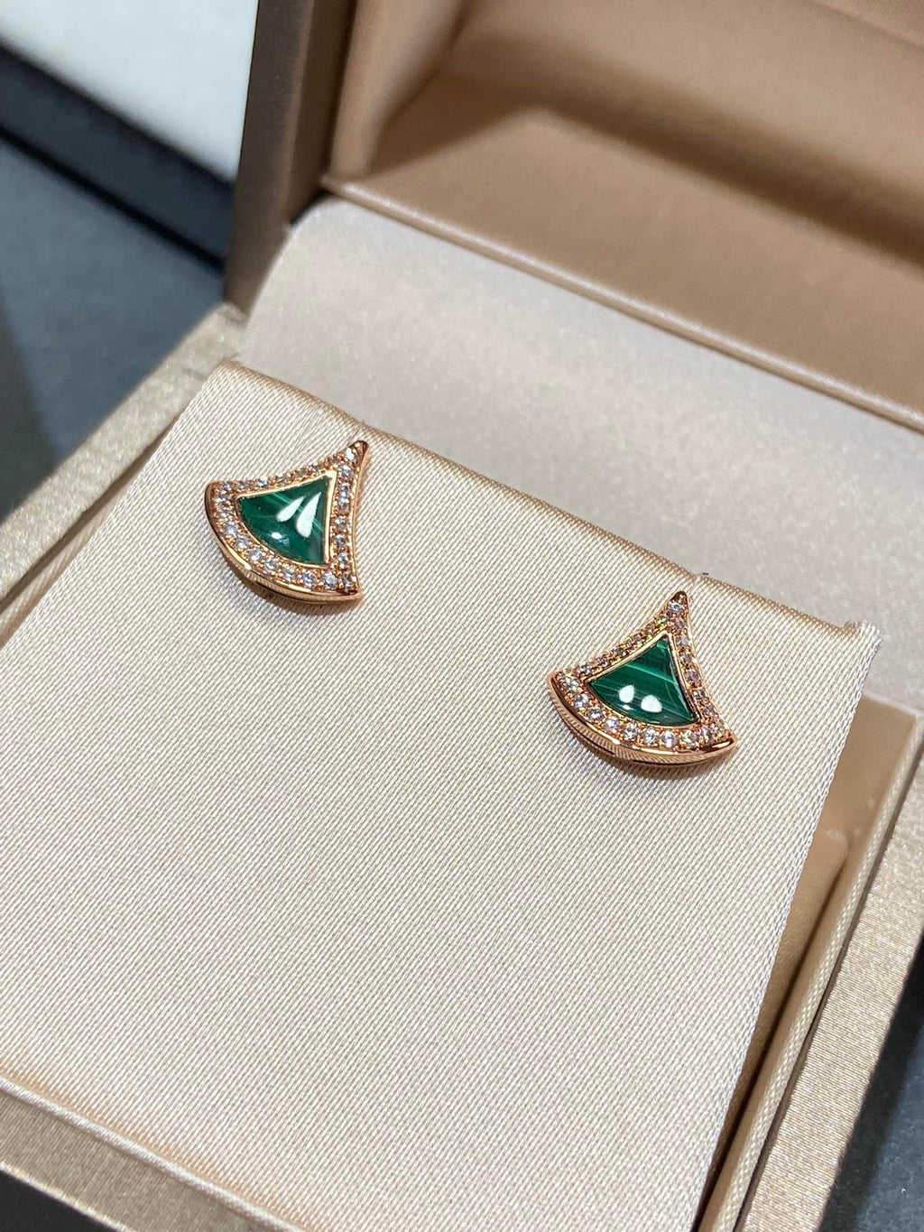 BVLGARI DIVAS DREAM EARRINGS PINK GOLD DIAMOND