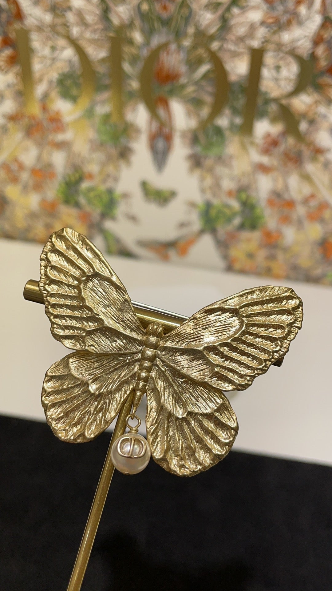 DIOR CD Brooch 08