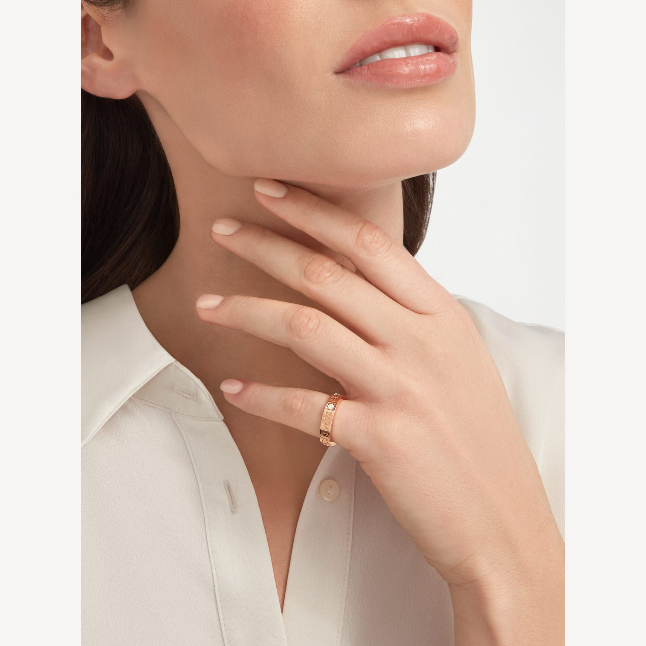 BVLGARI ZERO 1 ESSENTIAL WITH A DIAMOD RING