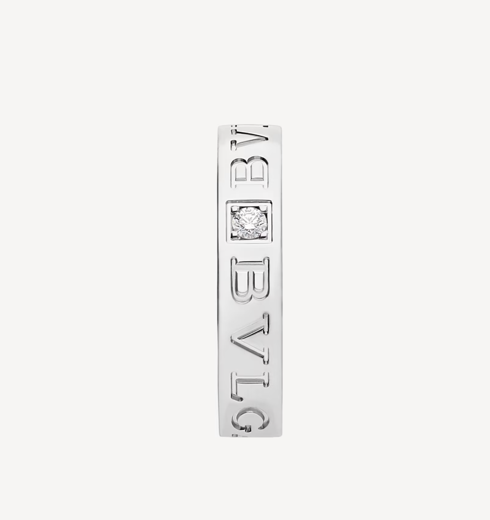 BVLGARI ZERO 1 ESSENTIAL WITH A DIAMOD RING
