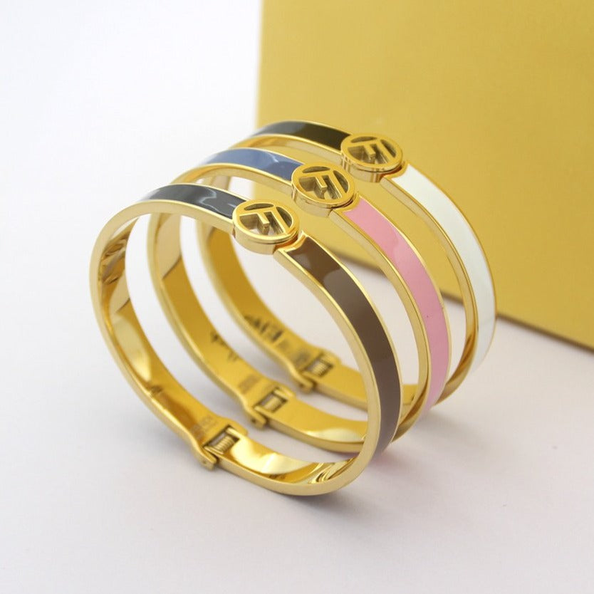 FENDI F LOGO MULTICOLOR BRACELET