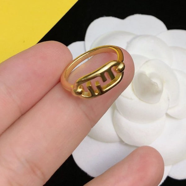 FENDI O'LOCK GOLD RING