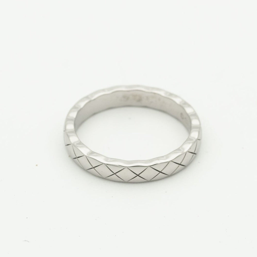 Chanel Crush Mini Classic Ring