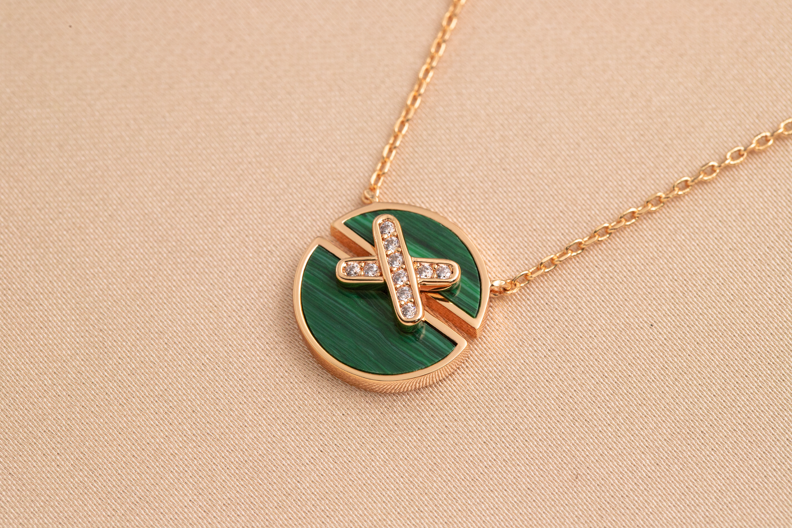 CHAUMET JEUX DE PINK GOLD DIAMOND NECKLACE
