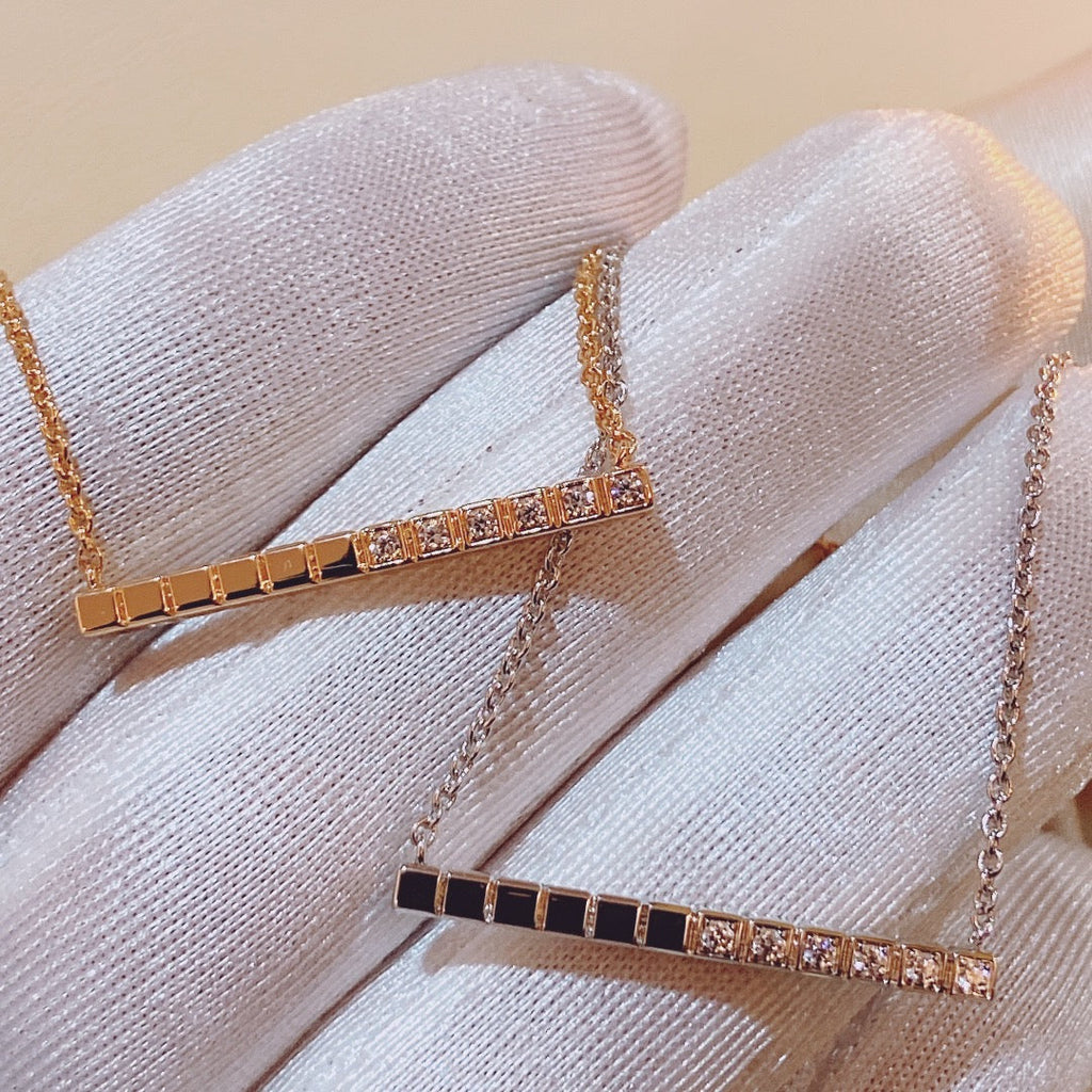 CHOPARD ICE CUBE NECKLACE DIAMOND