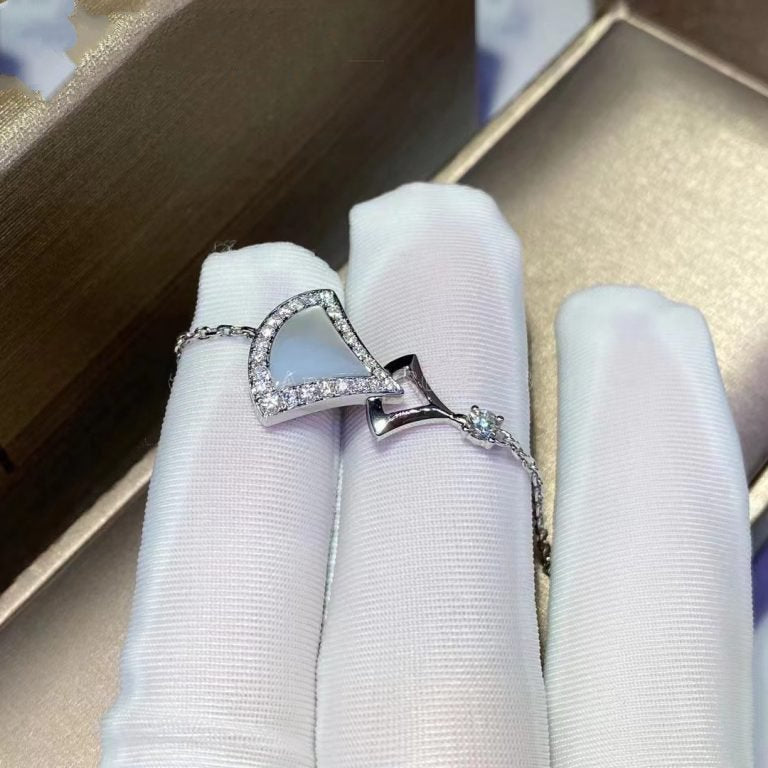 BVLGARI DREAM BRACELET WHITE MOP SILVER DIAMOND
