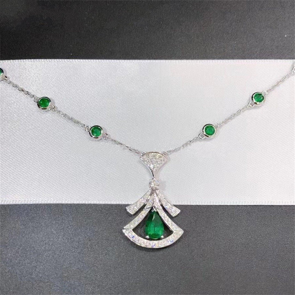 BVLGARI DREAM NECKLACE MALACHITE DIAMOND SILVER