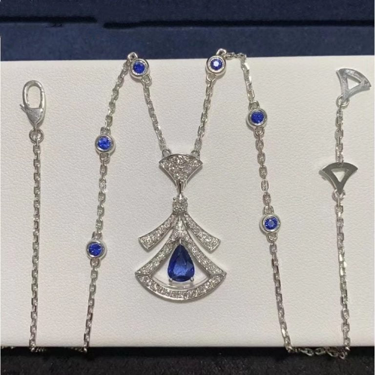 BVLGARI DREAM NECKLACE AGATE DIAMOND SILVER