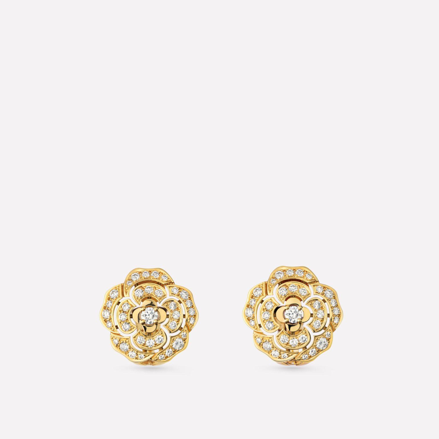 Chanel Bouton De Earrings Gold Diamond