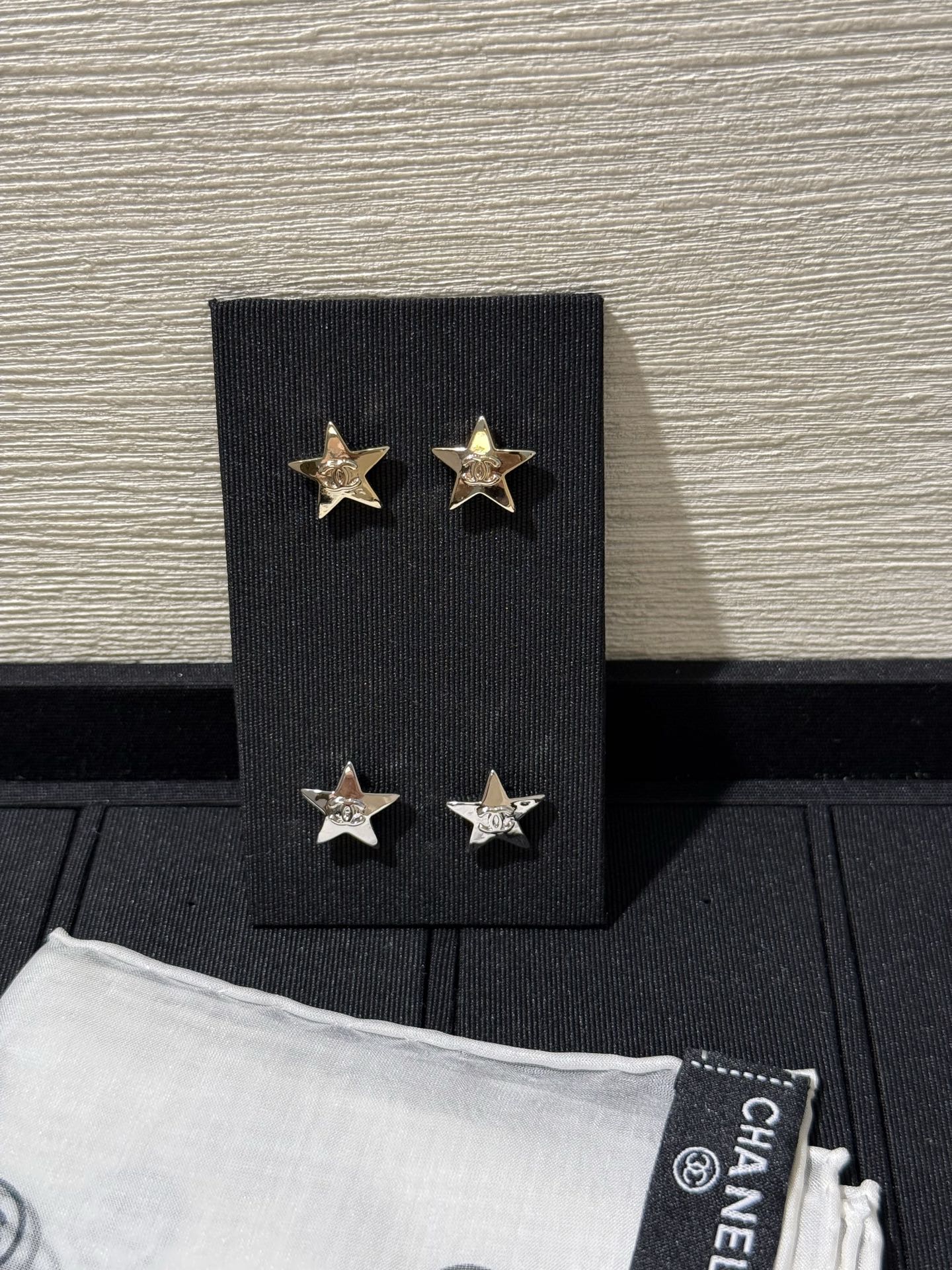 Chanel 2026 Star Double C Small Earrings