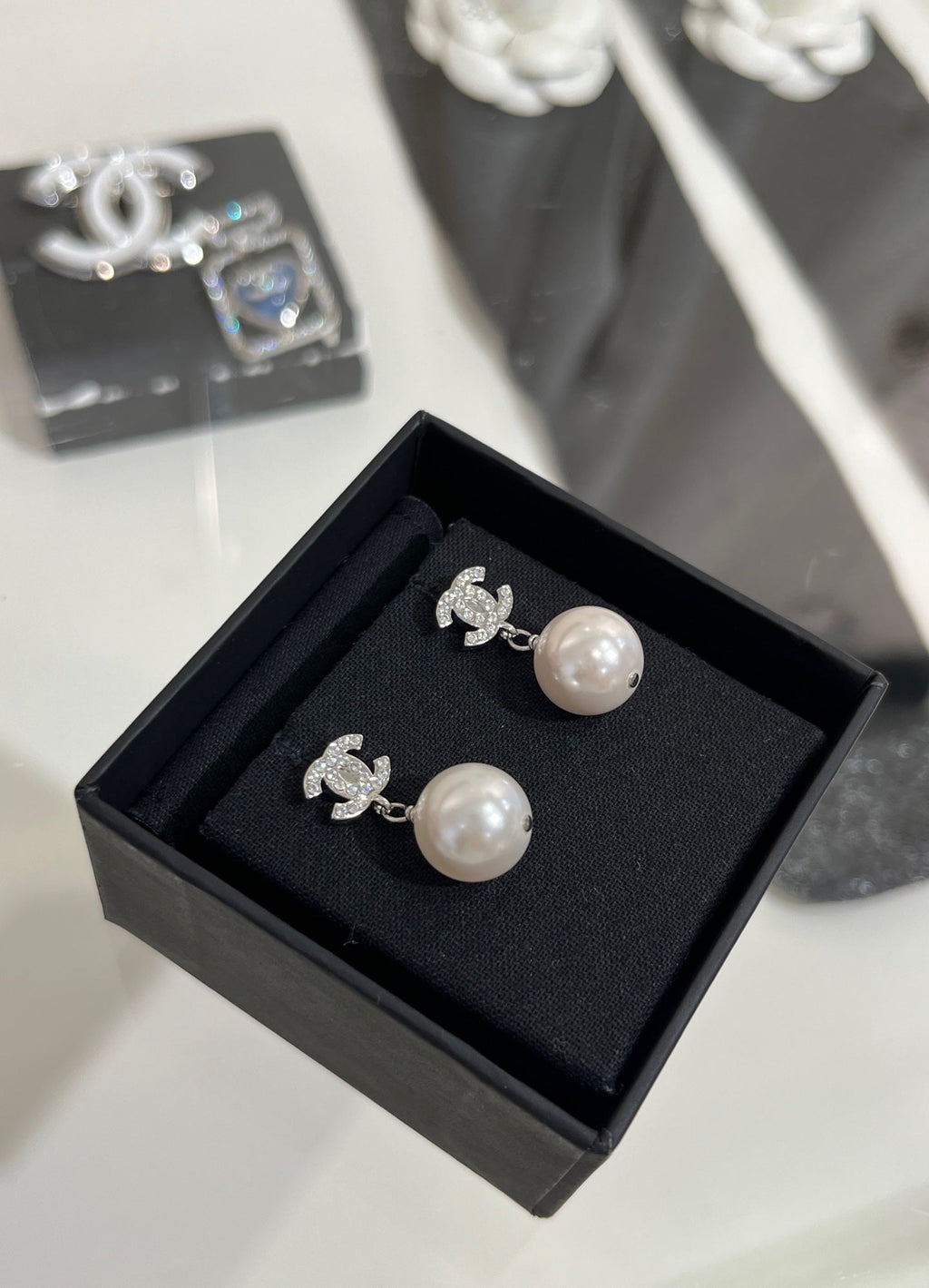 Chanel 2026 Full Diamond Double C Pearl Pendant Earrings