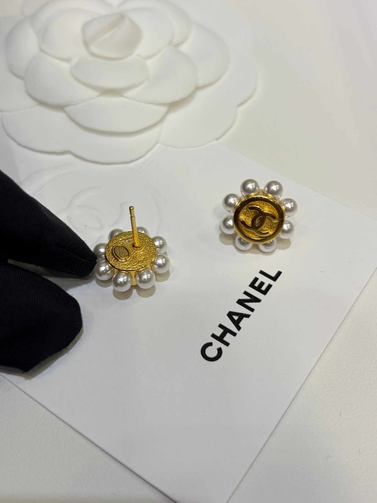 Chanel 2026 Double C Gold Bean Pearl Sunflower Earrings