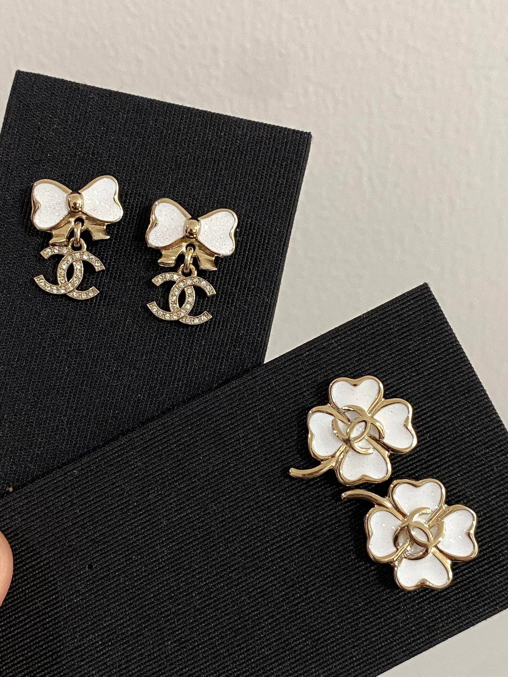 Chanel Fine Sparkling Bow Gold Mop Earrings
