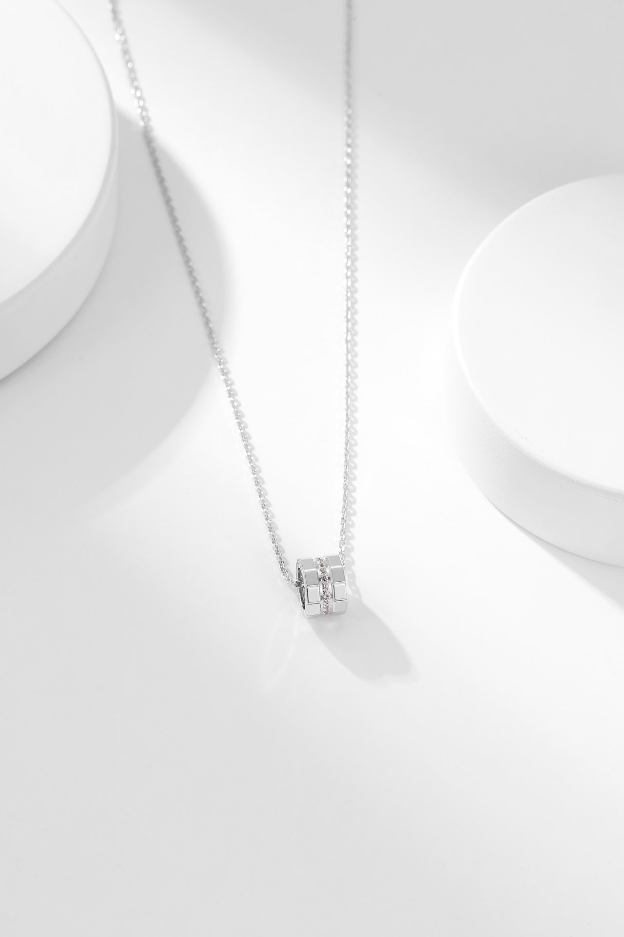 CHOPARD small ice cube diamond necklace