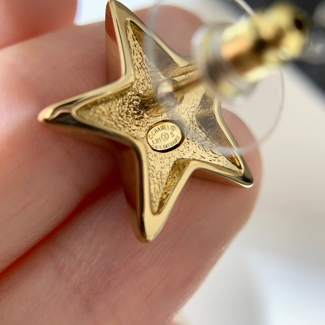 Chanel 2026 Gold Double C Blue Enamel Five-Pointed Star Earrings