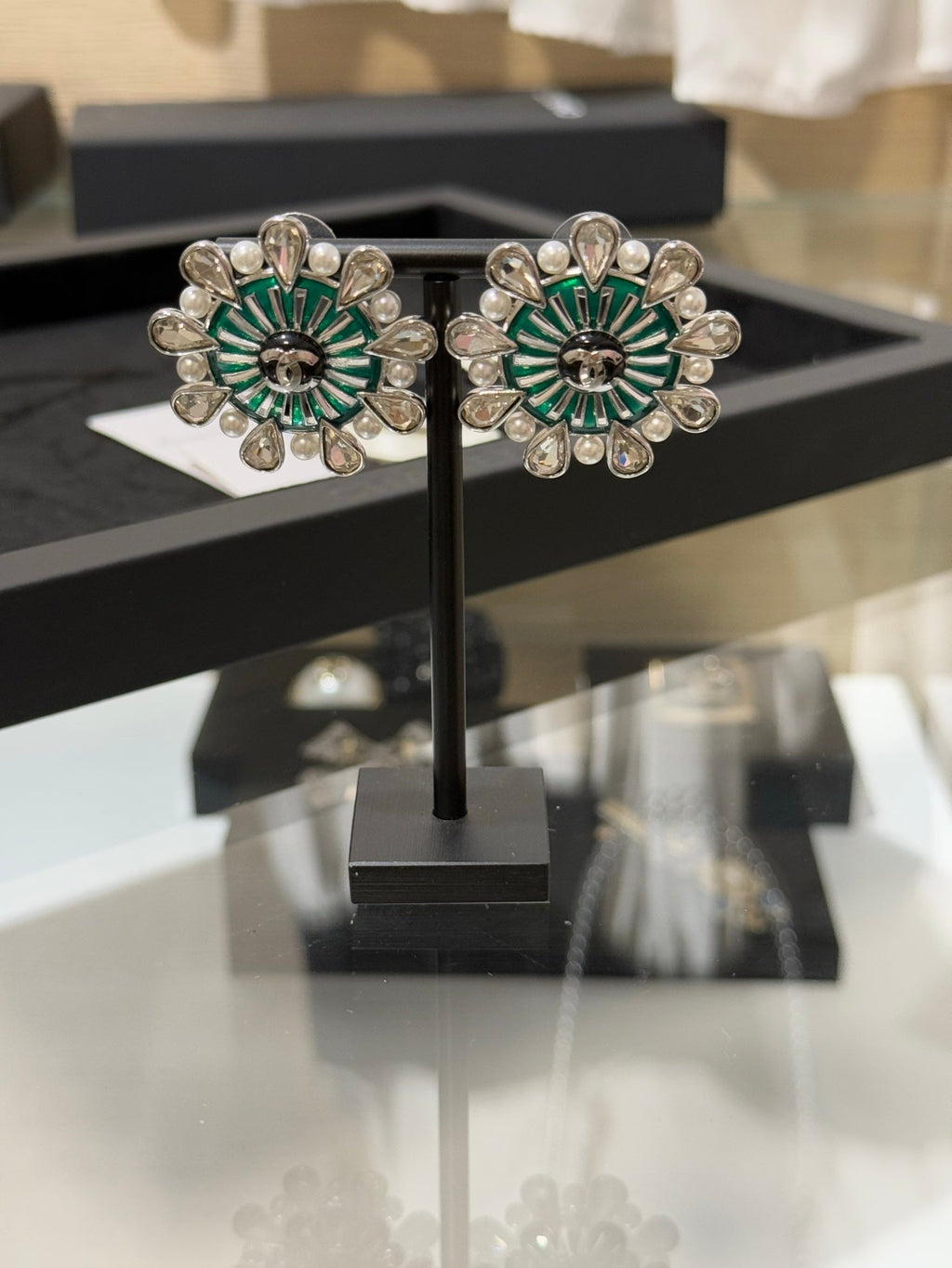 Chanel 2026 Green Enamel Openwork Pearl Teardrop Crystal Silver Snowflake Earrings