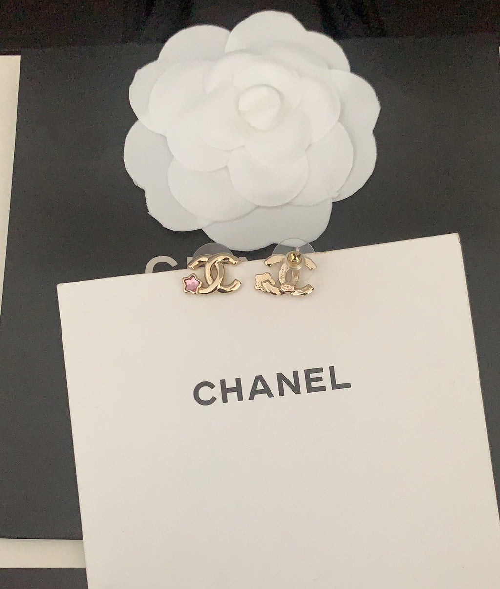 Chanel Latest Pink Five Pointed Star Gold Earrings