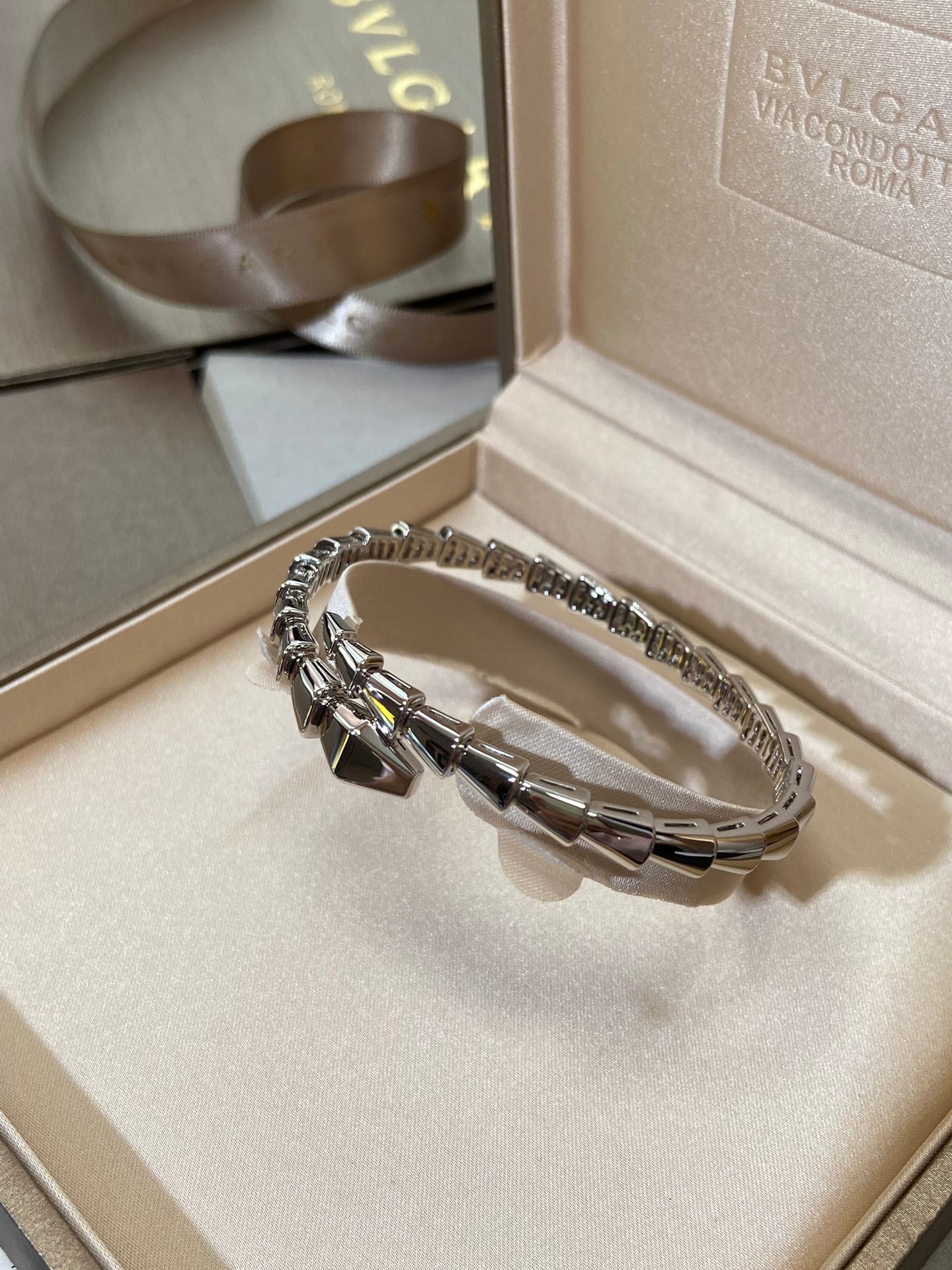 BVLGARI SERPENTI VIPER SILVER BRACELET