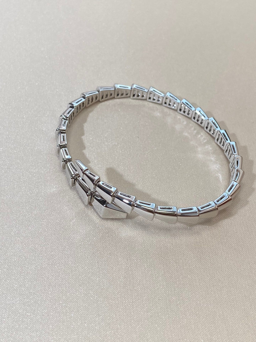 BVLGARI SERPENTI VIPER SILVER BRACELET
