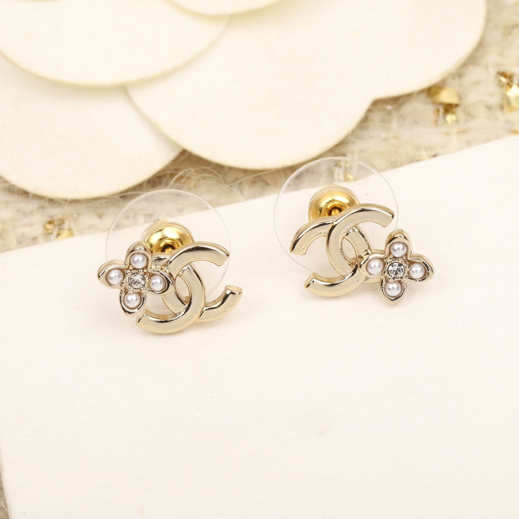 Chanel Double C Flower Gold Earrings
