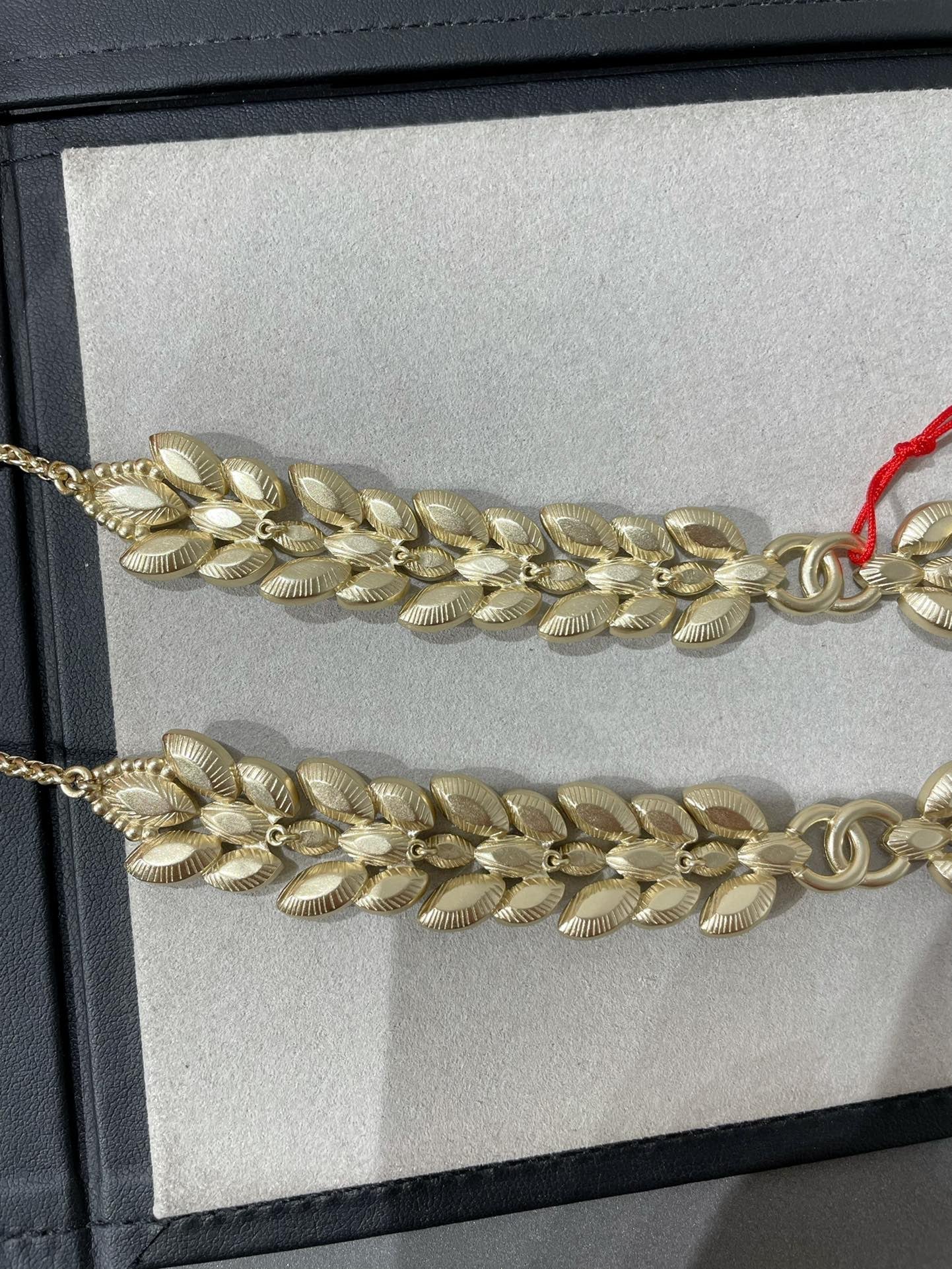 Chanel Double C Small Fragrant Wheat Ear Gold Diamond Necklace