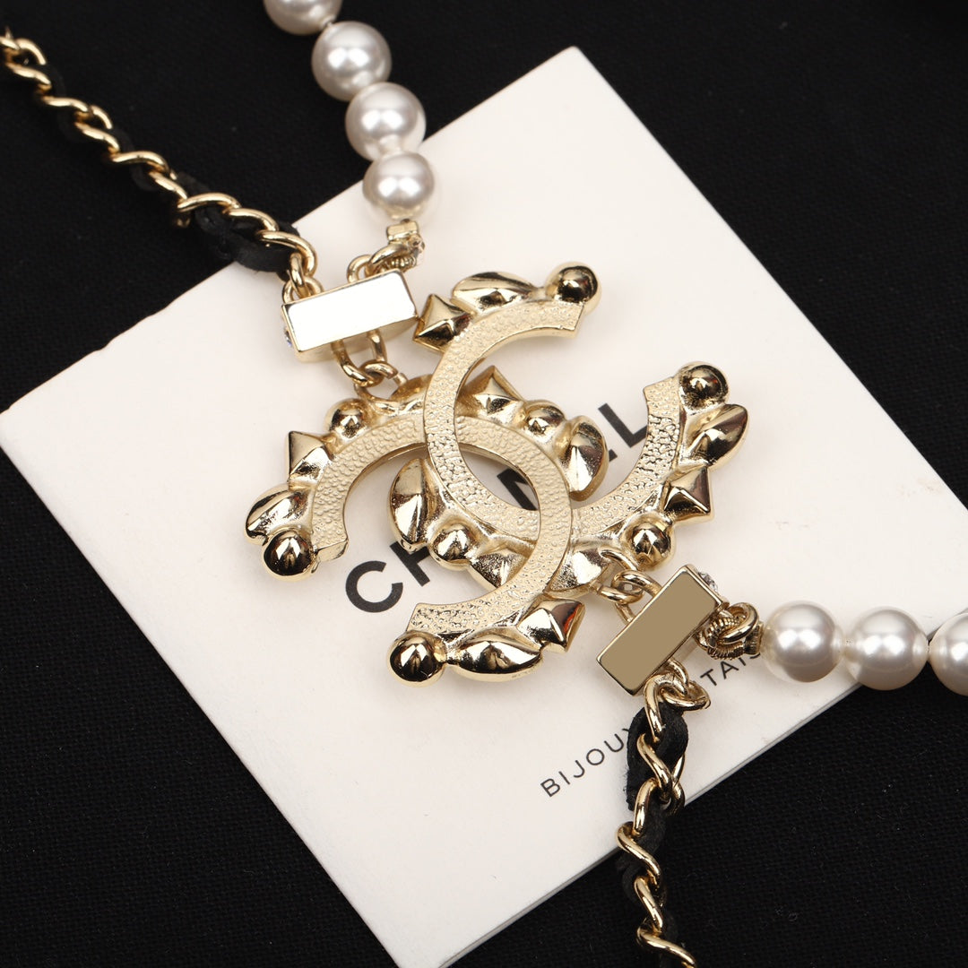 Chanel Pearls And Leather Straps Gold Necklace Type 1